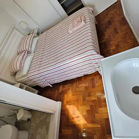 Appartement Lisbon Em Frente Dos Transportes Publicos